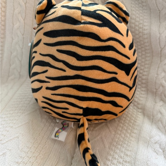 Tina the Tiger 8” Stuffed Plush - Picture 2 of 3